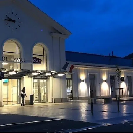 Hotel Et Marin Laval (Mayenne)