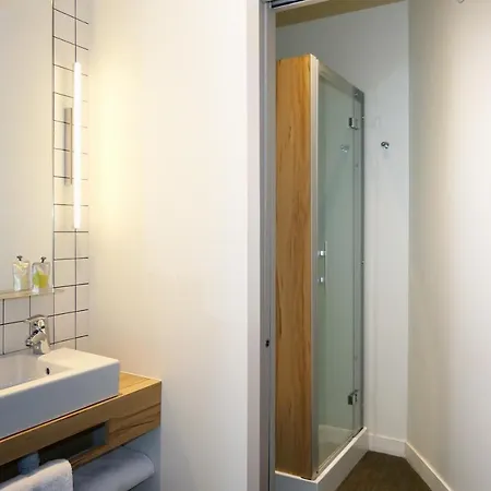 Et Marin ラヴァル