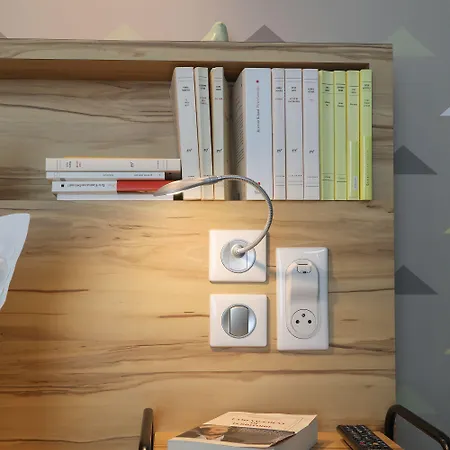 Et Marin 2* ラヴァル