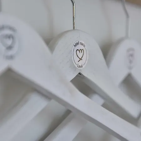 ホテル Et Marin ラヴァル