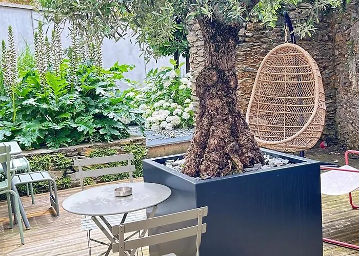 Et Marin Hotel Laval (Mayenne)