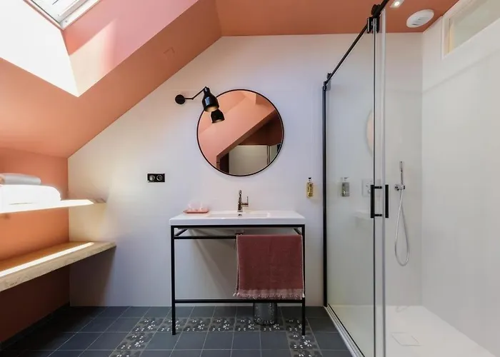 Et Marin Hotel Laval (Mayenne)