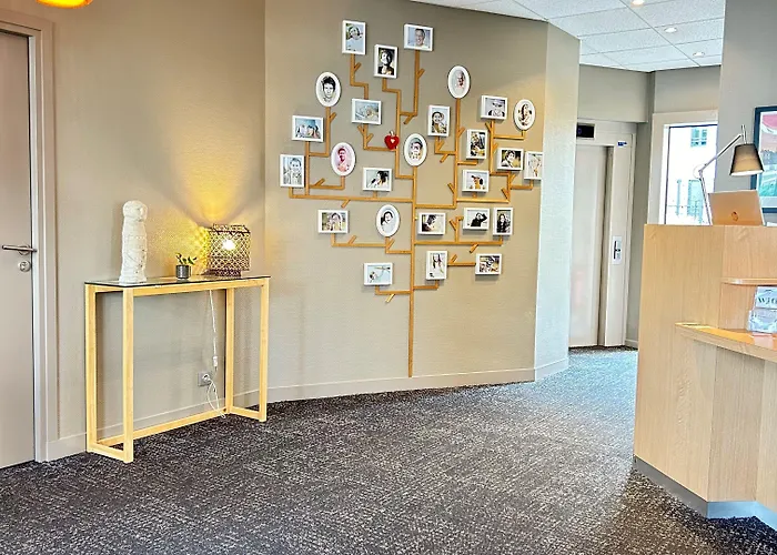 Et Marin Laval (Mayenne)